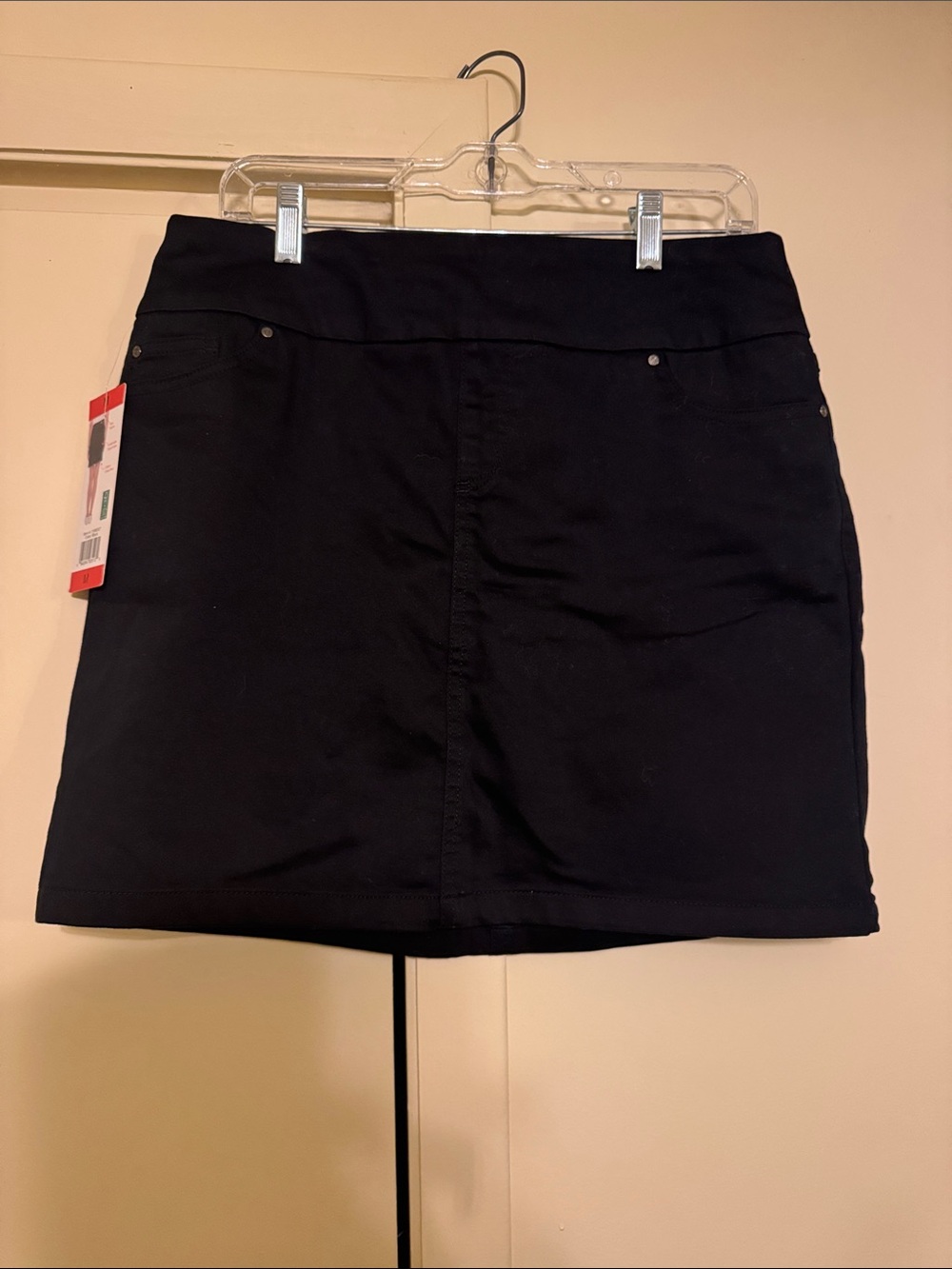 Women's Black Stretch Skort with Front Pockets